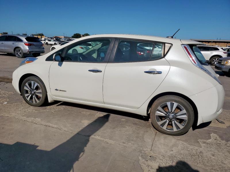 NISSAN LEAF 2017 White