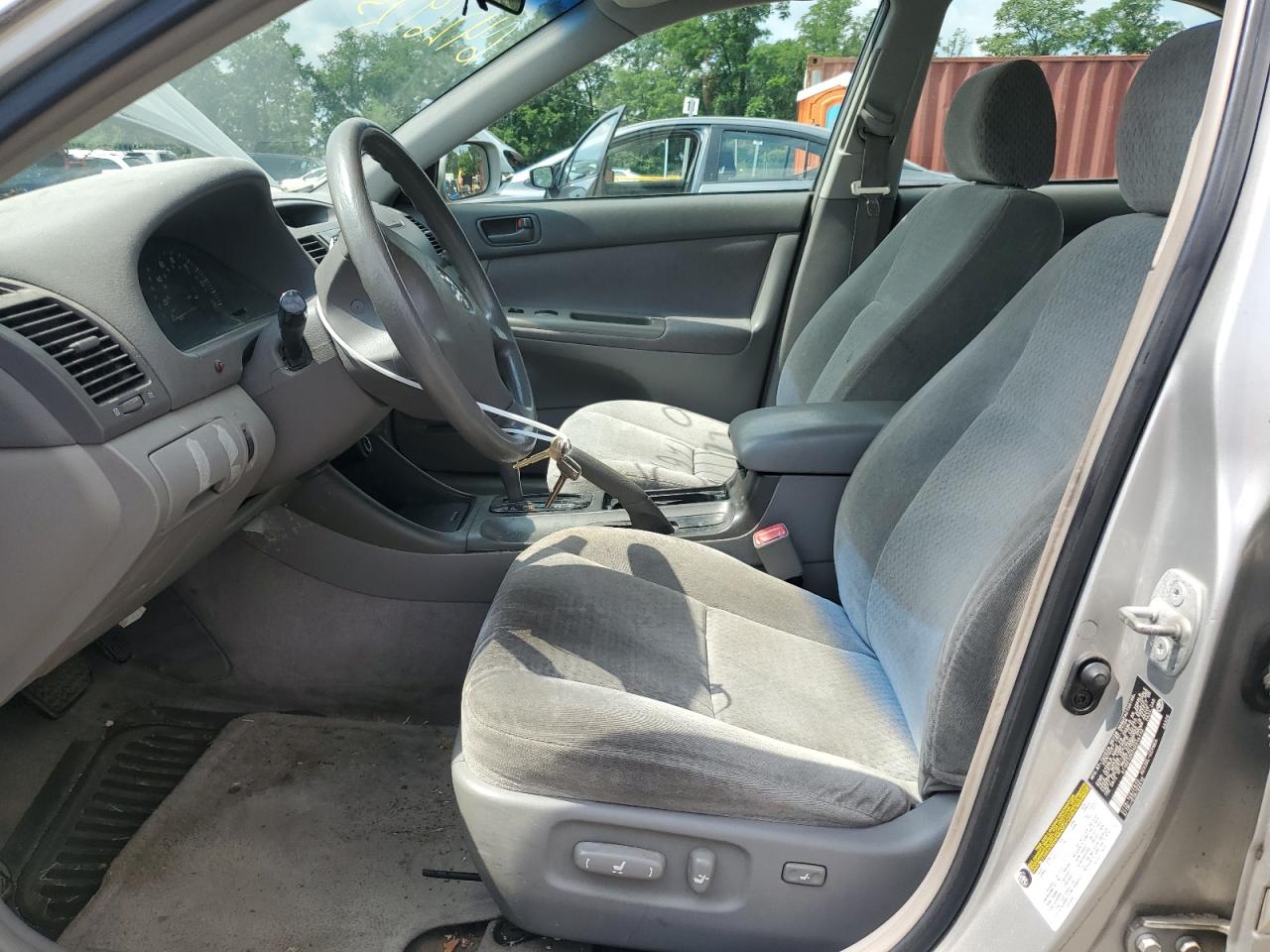 2004 Toyota Camry Le VIN: 4T1BE32K24U314110 Lot: 64269255