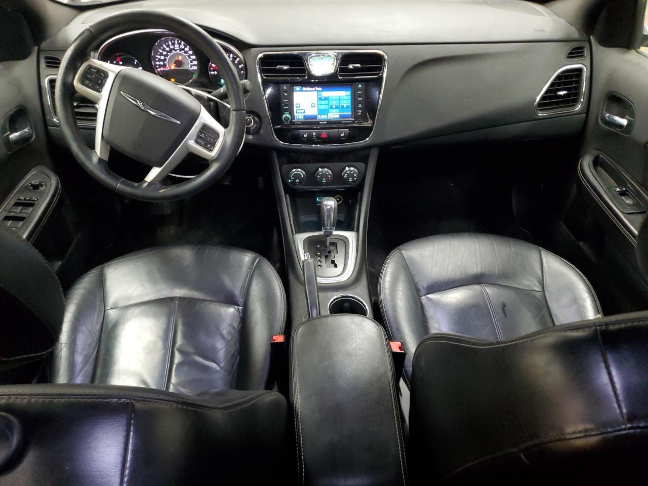 2012 Chrysler 200 Limited VIN: 1C3CCBCG3CN326508 Lot: 64322205