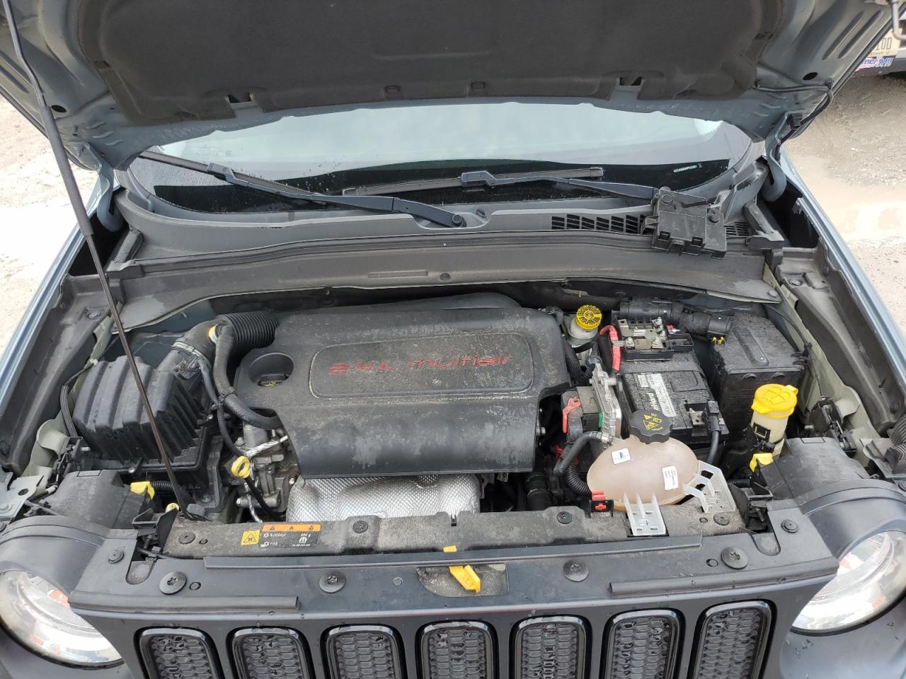 2017 Jeep Renegade Latitude VIN: ZACCJABB0HPG33991 Lot: 64738945