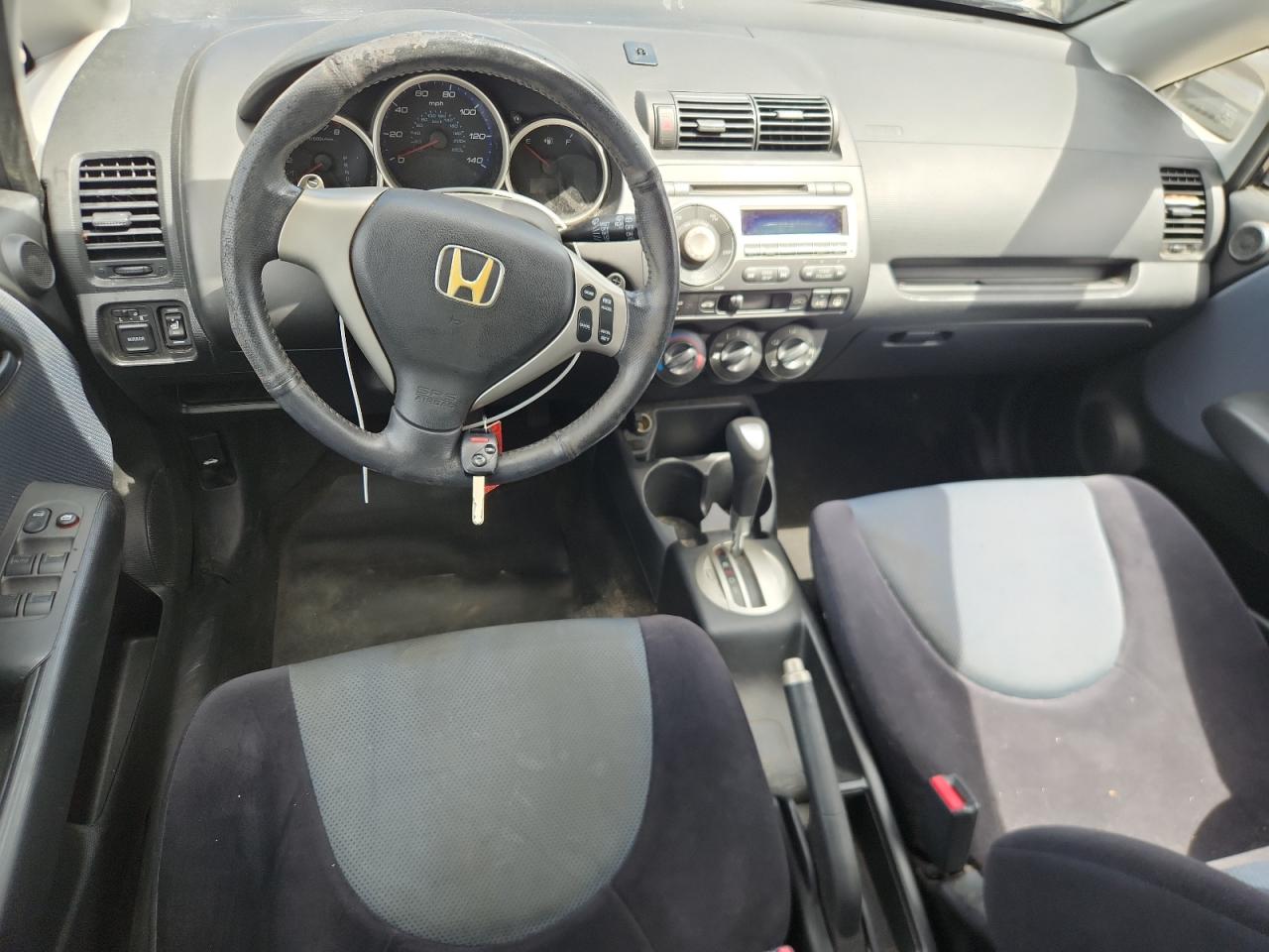 2008 Honda Fit Sport VIN: JHMGD38618S057836 Lot: 64717225