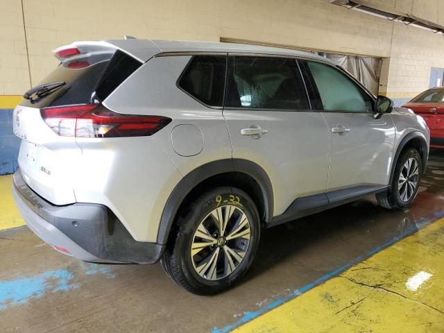  NISSAN ROGUE 2021 Srebrny