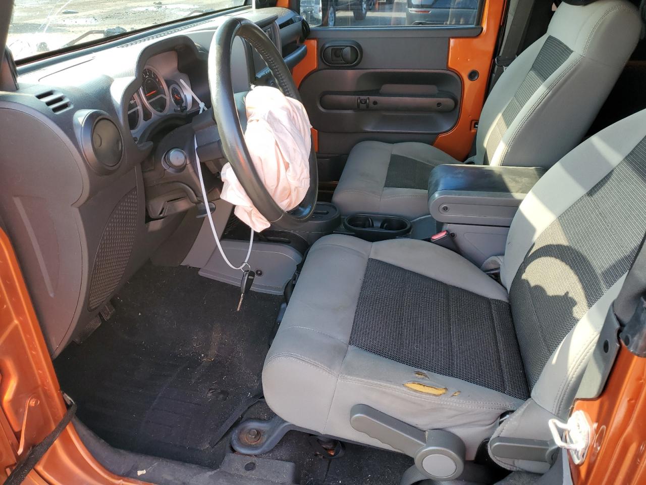 2010 Jeep Wrangler Sport VIN: 1J4AA2D13AL196574 Lot: 64453755