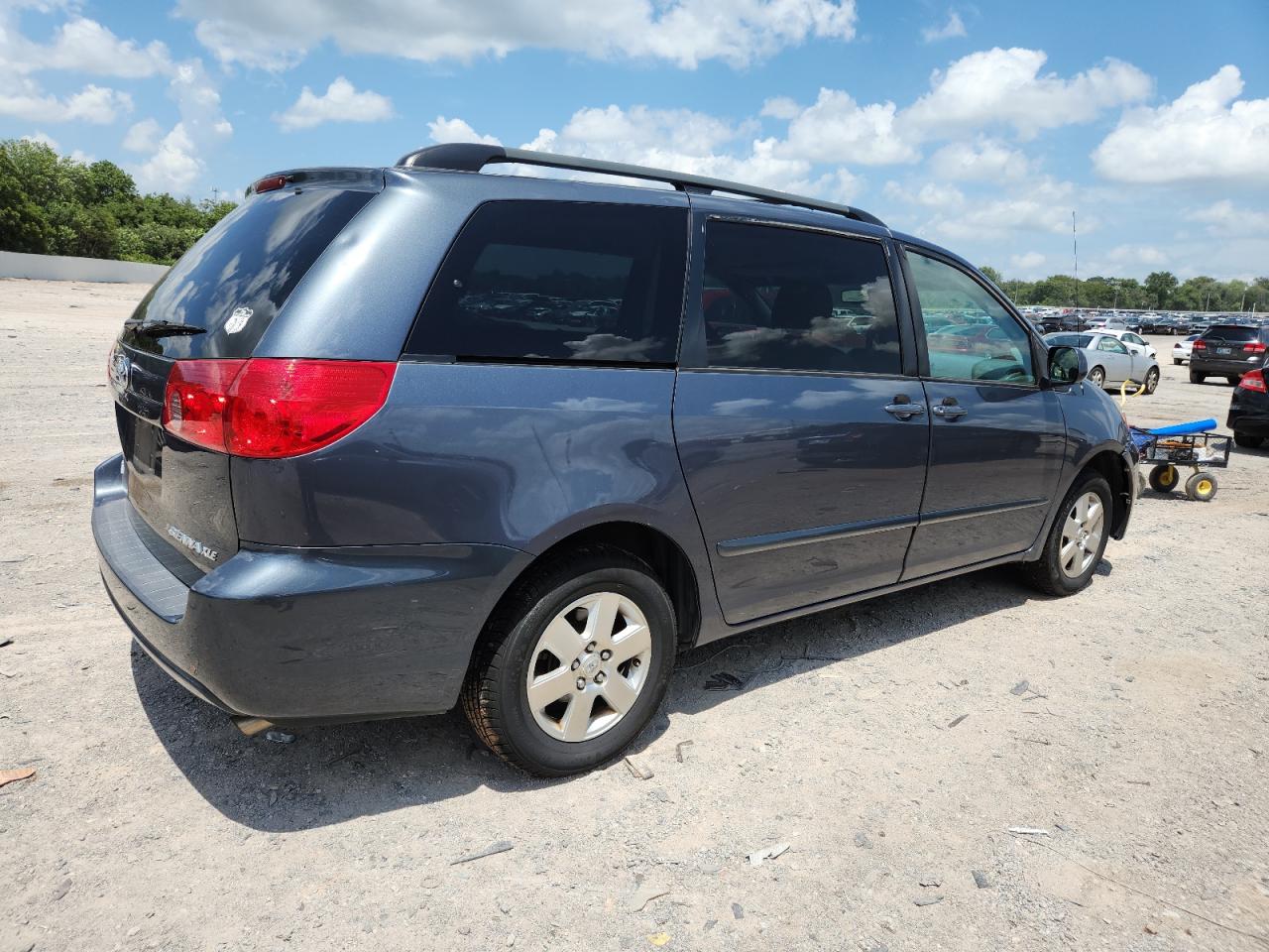 2008 Toyota Sienna Xle VIN: 5TDZK22C88S108444 Lot: 64897795