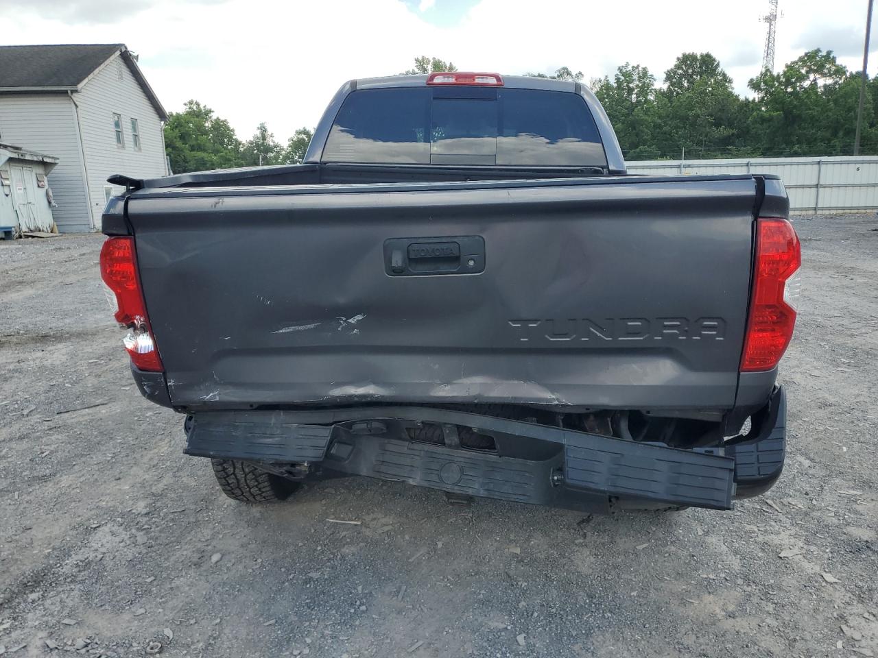 2017 Toyota Tundra Double Cab Sr VIN: 5TFUY5F11HX621970 Lot: 63328315