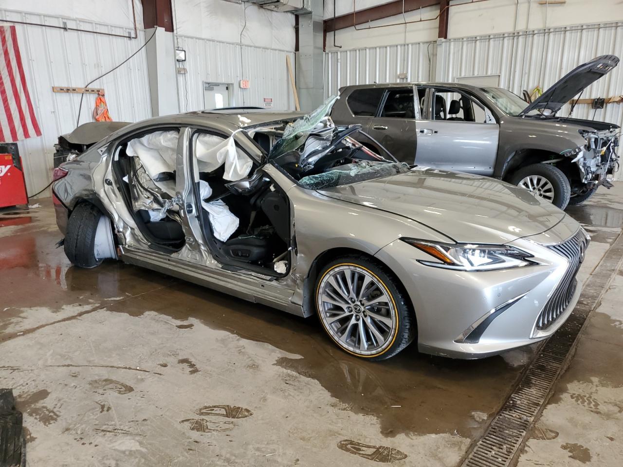 58ad11d17mu007697 58AD11D17MU007697 2021 Lexus Es 250 Base