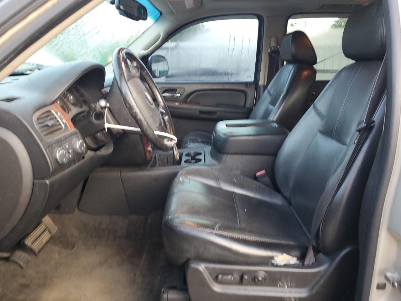 2007 Chevrolet Suburban K1500 VIN: 3GNFK16347G205684 Lot: 63731735