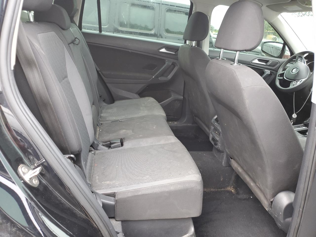 2020 Volkswagen Tiguan S VIN: 3VV0B7AX1LM121122 Lot: 61554525