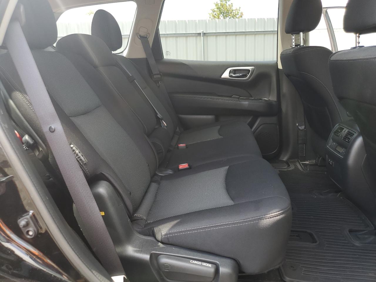2019 Nissan Pathfinder S VIN: 5N1DR2MM9KC652225 Lot: 63034855