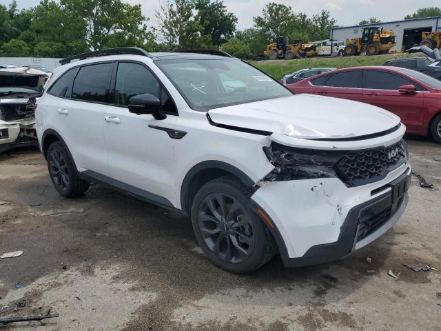  KIA SORENTO 2022 Белы