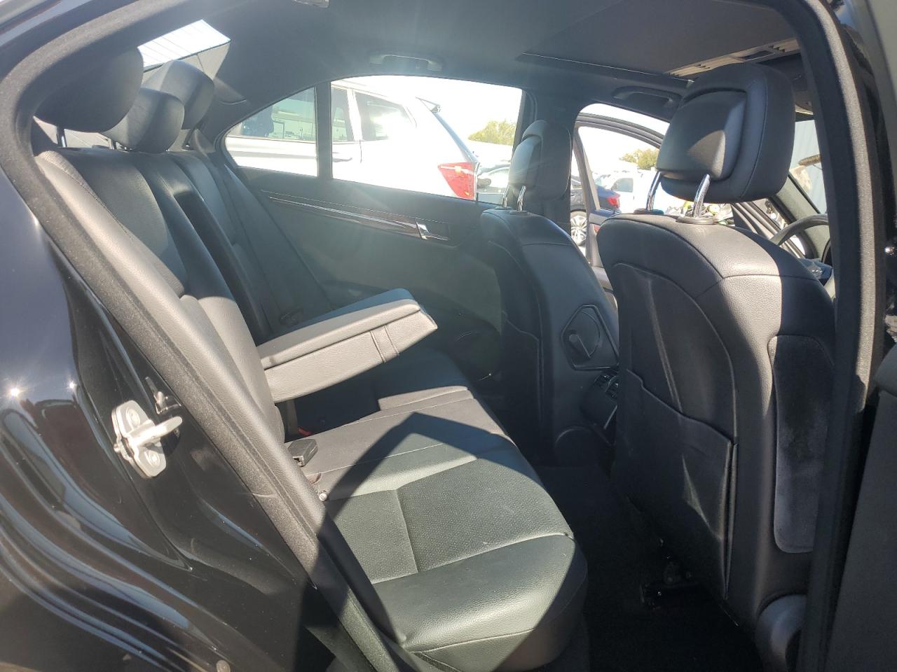 2011 Mercedes-Benz C 300 VIN: WDDGF5EB5BR151411 Lot: 67268115