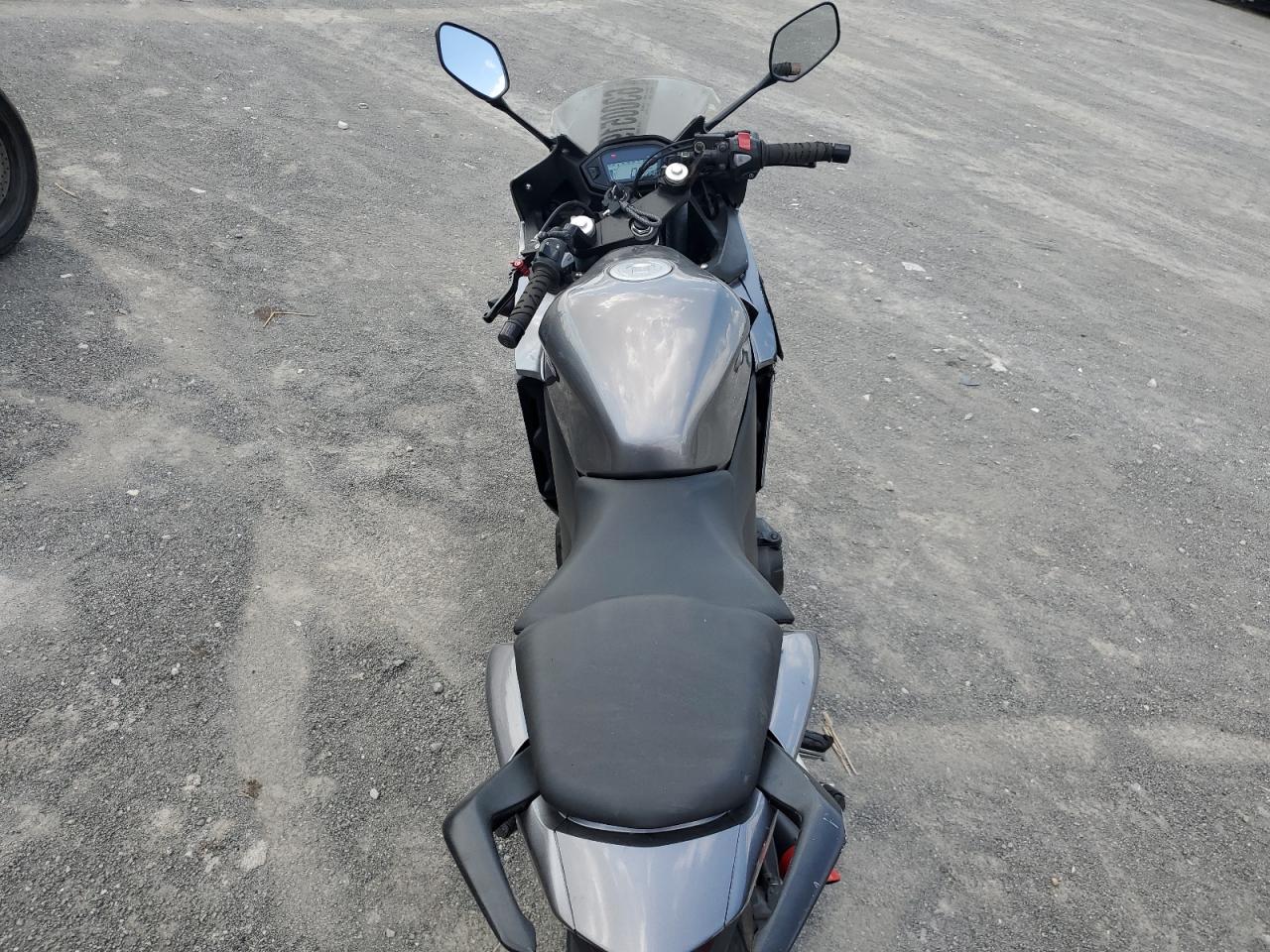 2015 Honda Cbr500 R VIN: MLHPC4468F5201388 Lot: 63005195