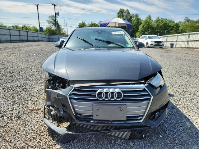  AUDI A4 2018 Серый