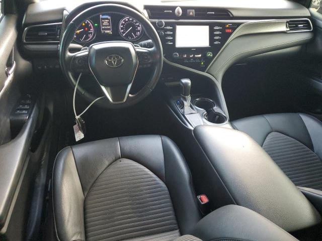  TOYOTA CAMRY 2020 Srebrny