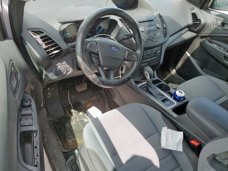  FORD ESCAPE 2018 Белы