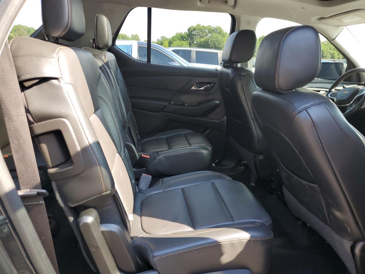 2018 Chevrolet Traverse Premier VIN: 1GNEVJKW2JJ151200 Lot: 61215335