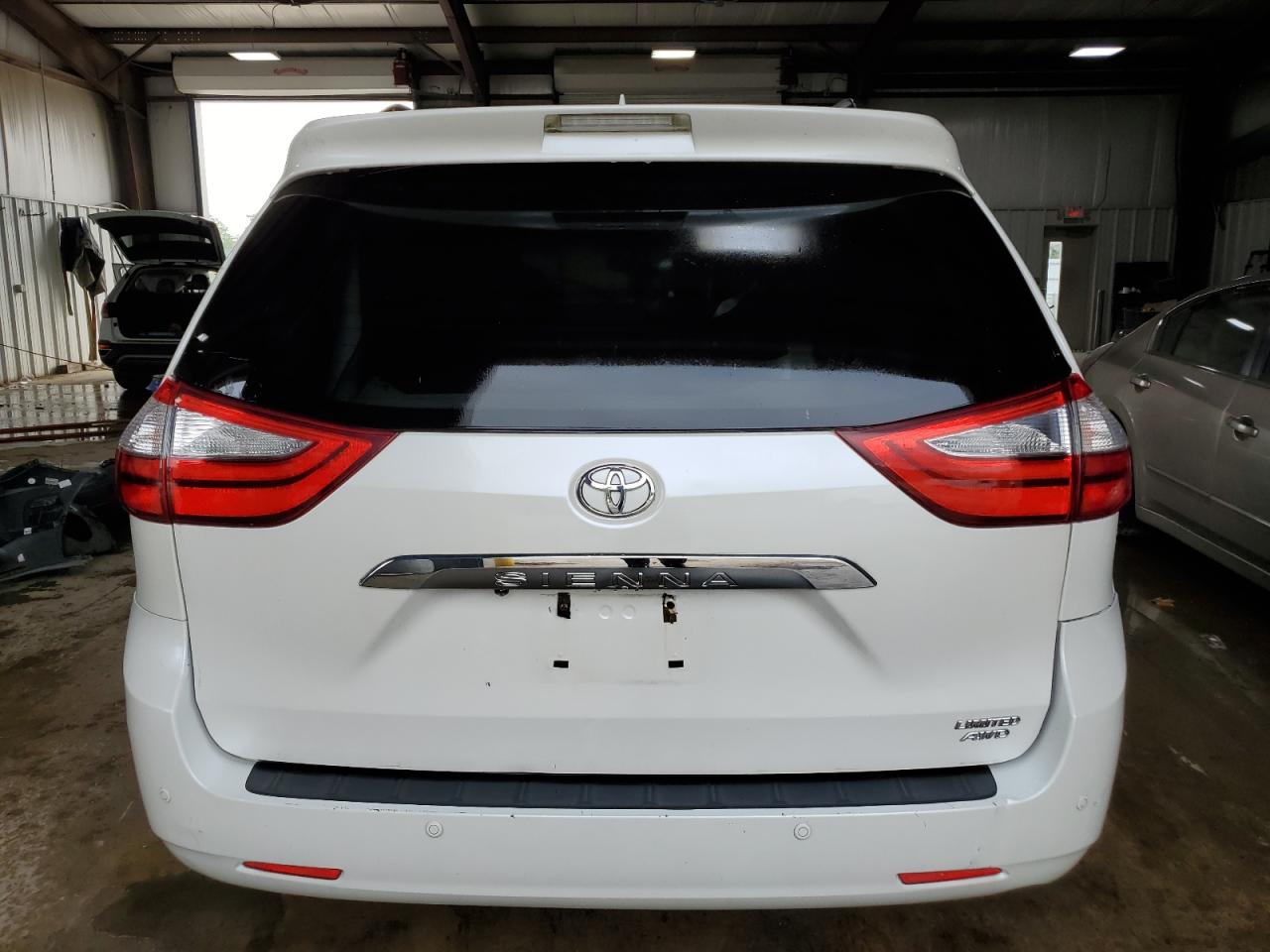 2015 Toyota Sienna Xle VIN: 5TDDK3DC3FS108183 Lot: 64753275