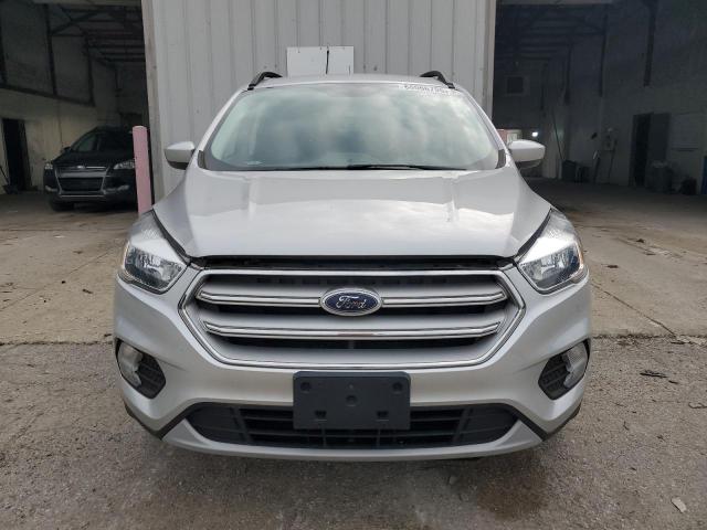  FORD ESCAPE 2018 Серебристый