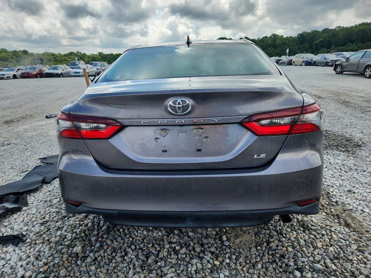2022 Toyota Camry Le VIN: 4T1C11AK6NU055516 Lot: 64519805