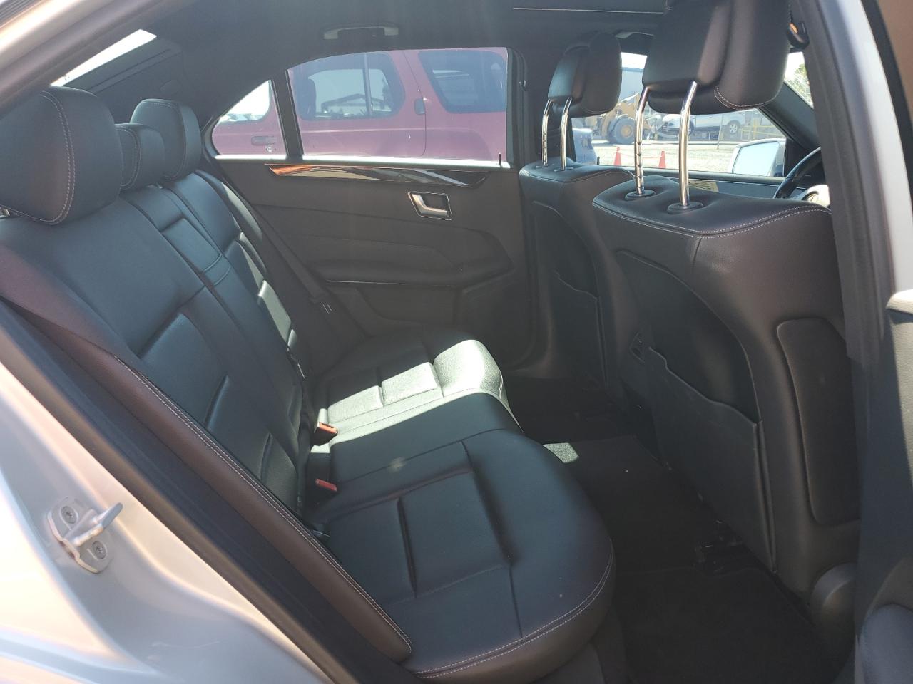 2015 Mercedes-Benz E 350 VIN: WDDHF5KB2FB085598 Lot: 64241205
