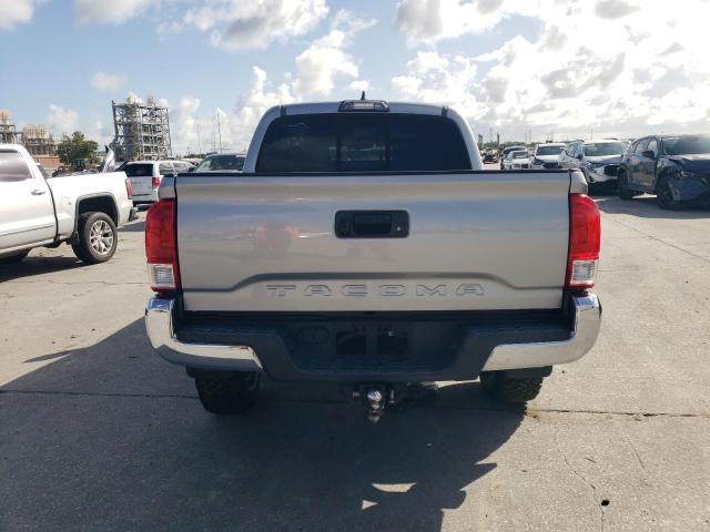  TOYOTA TACOMA 2016 Srebrny