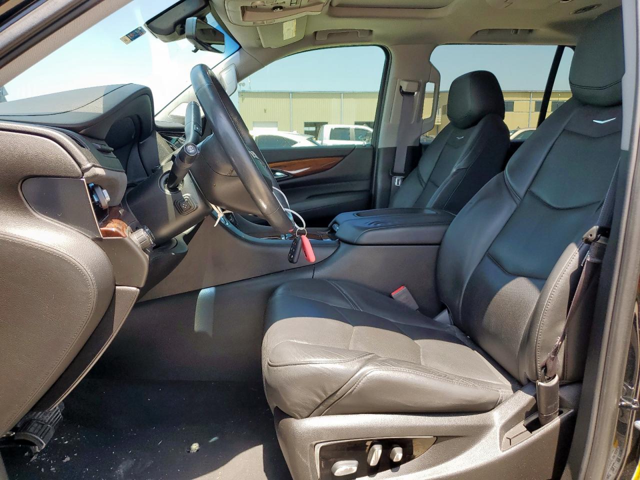 2017 Cadillac Escalade Luxury VIN: 1GYS4BKJ4HR279680 Lot: 64054655