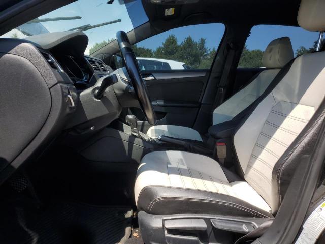  VOLKSWAGEN JETTA 2016 Czarny