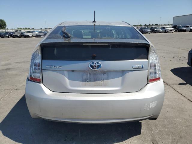  TOYOTA PRIUS 2013 Srebrny