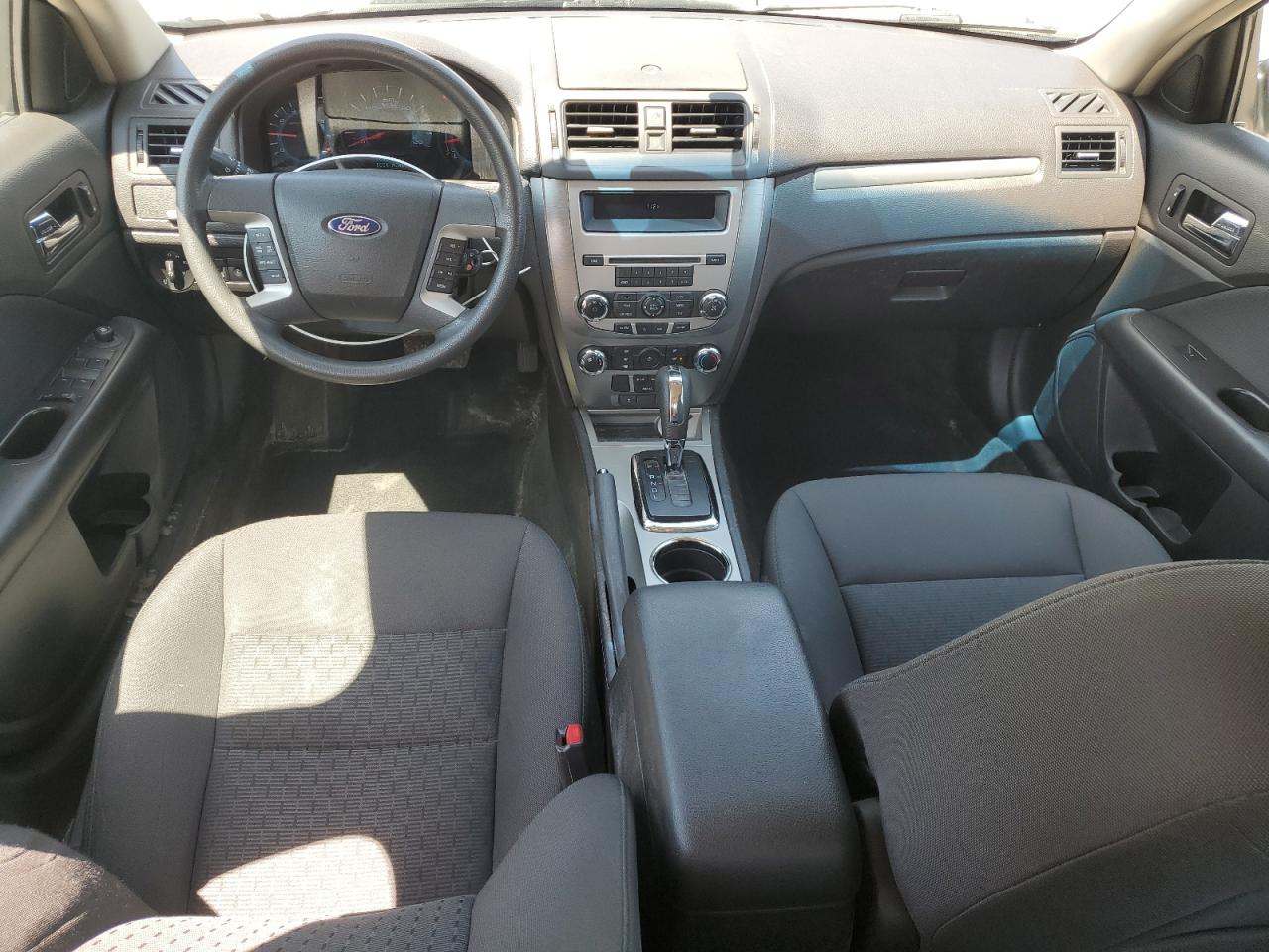 2010 Ford Fusion Se VIN: 3FAHP0HA5AR355300 Lot: 64214665