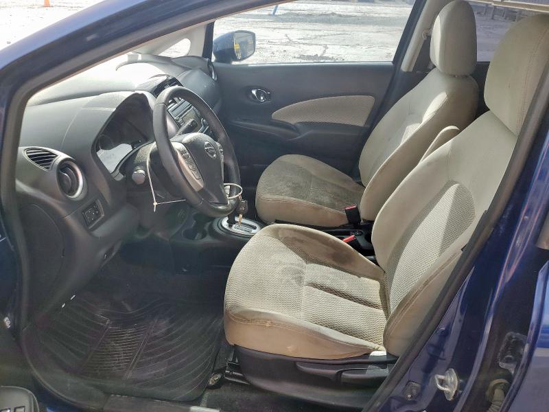  NISSAN VERSA 2017 Granatowy