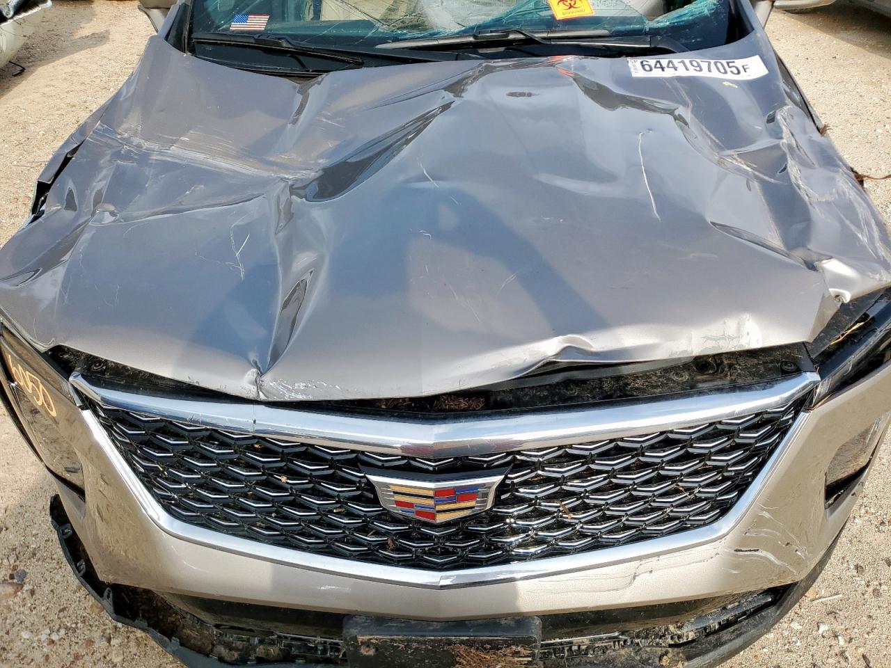 2024 Cadillac Xt4 Premium Luxury VIN: 1GYFZCR45RF137687 Lot: 64419705