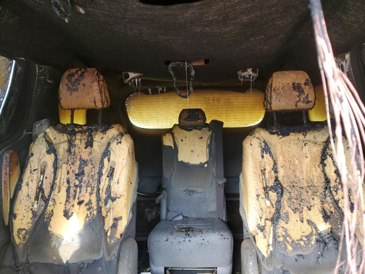 2022 Kia Carnival Lx VIN: KNDNB5H30N6190690 Lot: 63560775