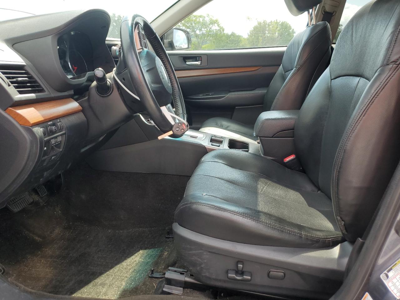 2014 Subaru Outback 2.5I Limited VIN: 4S4BRCNCXE3268381 Lot: 64948915