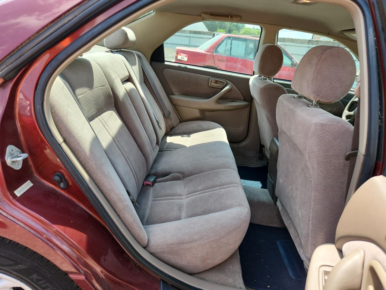 1999 Toyota Camry Ce VIN: 4T1BG22K7XU458180 Lot: 64215195