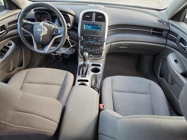 Sedans CHEVROLET MALIBU 2014 Srebrny