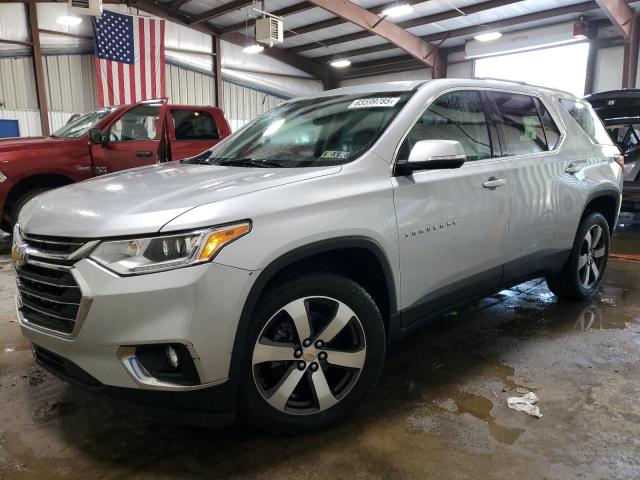  CHEVROLET TRAVERSE 2021 Srebrny