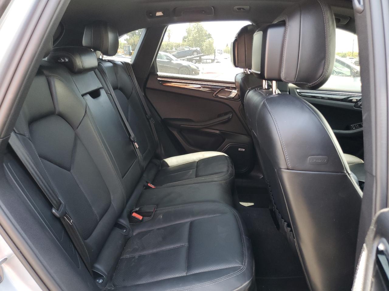 2022 Porsche Macan VIN: WP1AA2A56NLB08067 Lot: 63630045