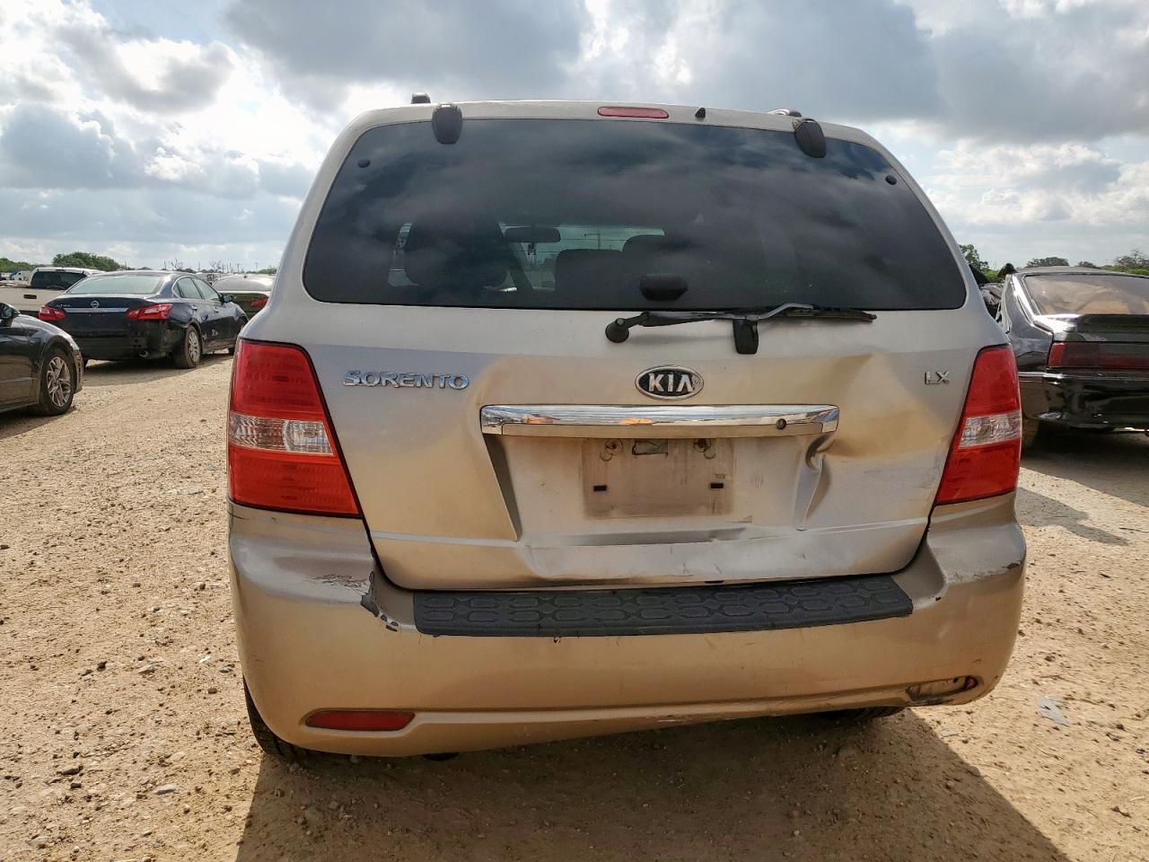 2008 Kia Sorento Ex VIN: KNDJD735685855132 Lot: 64494585