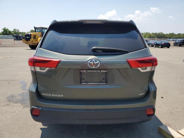  TOYOTA HIGHLANDER 2018 Green