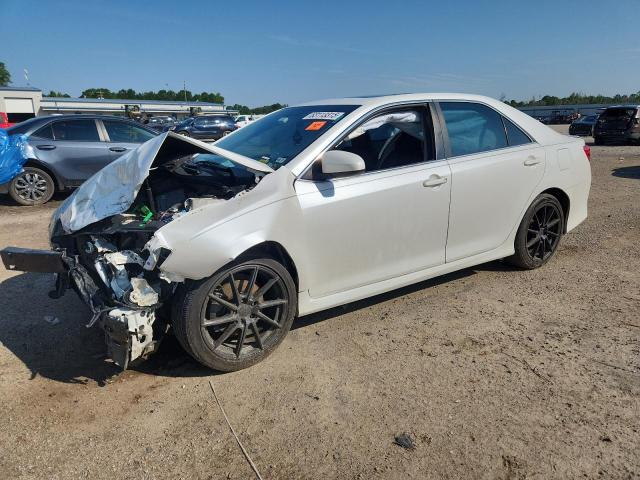 Sedans TOYOTA CAMRY 2012 Biały