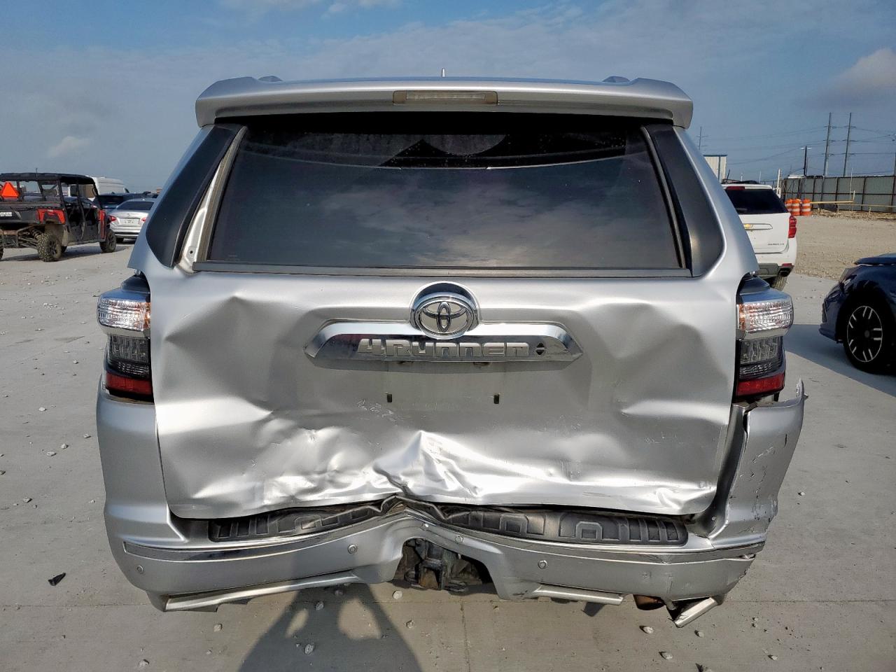 2017 Toyota 4Runner Sr5/Sr5 Premium VIN: JTEBU5JR4H5472722 Lot: 65077825