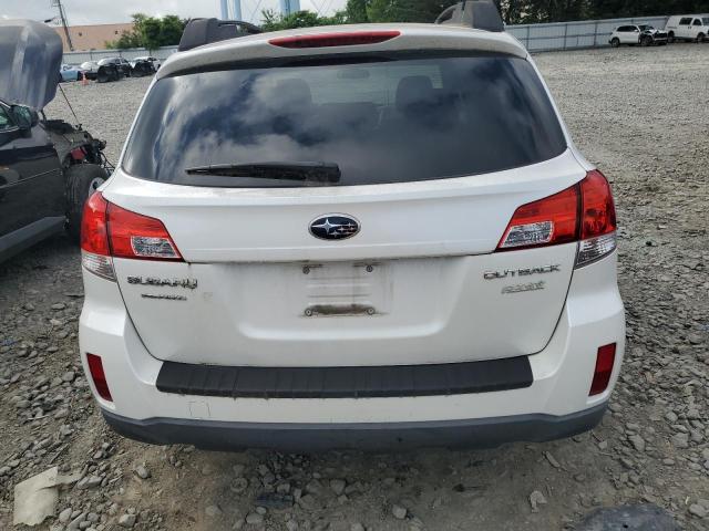 Паркетники SUBARU OUTBACK 2013 Белы