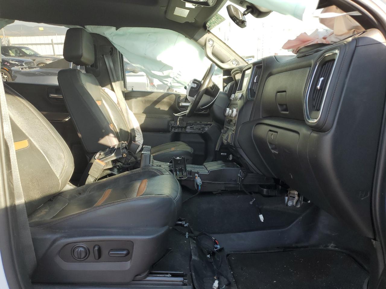 2021 GMC Sierra K2500 At4 VIN: 1GT49PEY5MF133614 Lot: 64755455