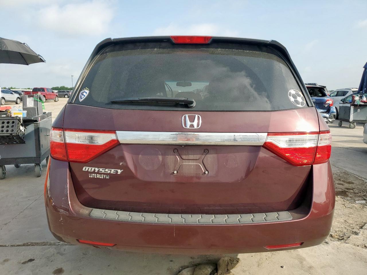 2011 Honda Odyssey Exl VIN: 5FNRL5H63BB039335 Lot: 65407825
