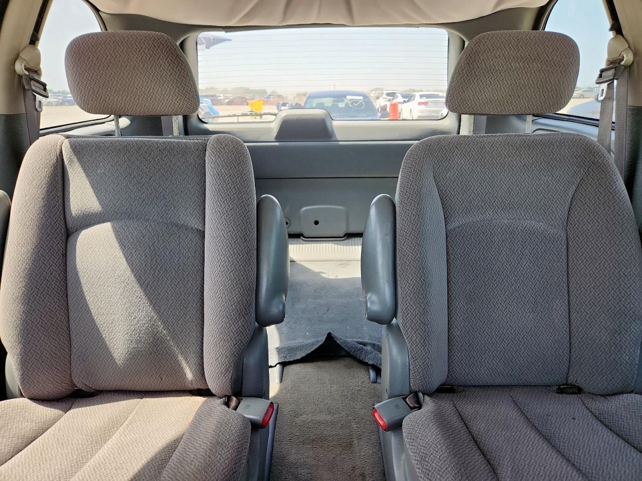 2006 Dodge Caravan Sxt VIN: 1D4GP45RX6B758503 Lot: 65466195