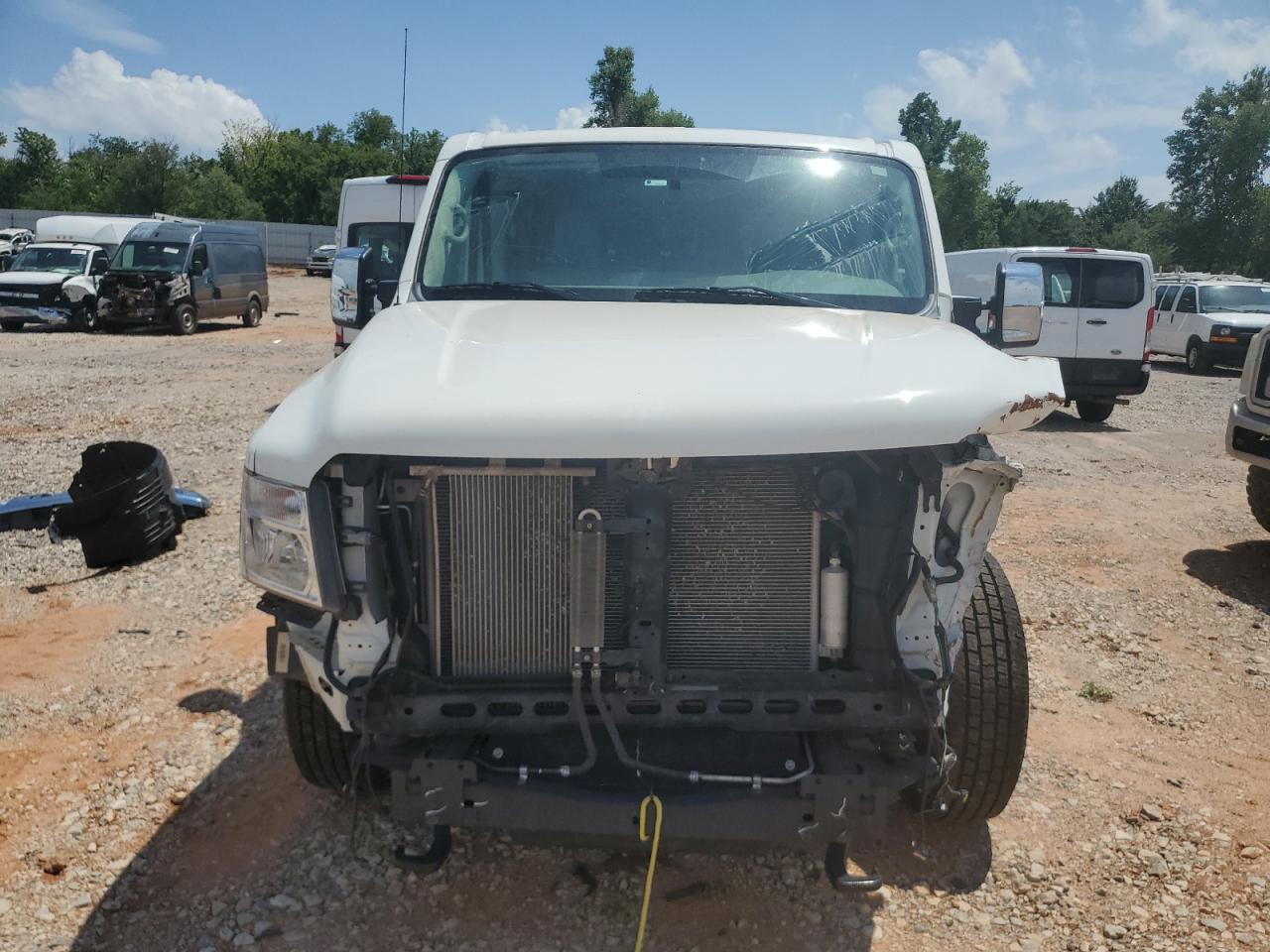 5bzaf0aa1jn853490 5BZAF0AA1JN853490 2018 Nissan Nv 3500 S
