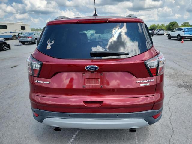  FORD ESCAPE 2017 Czerwony