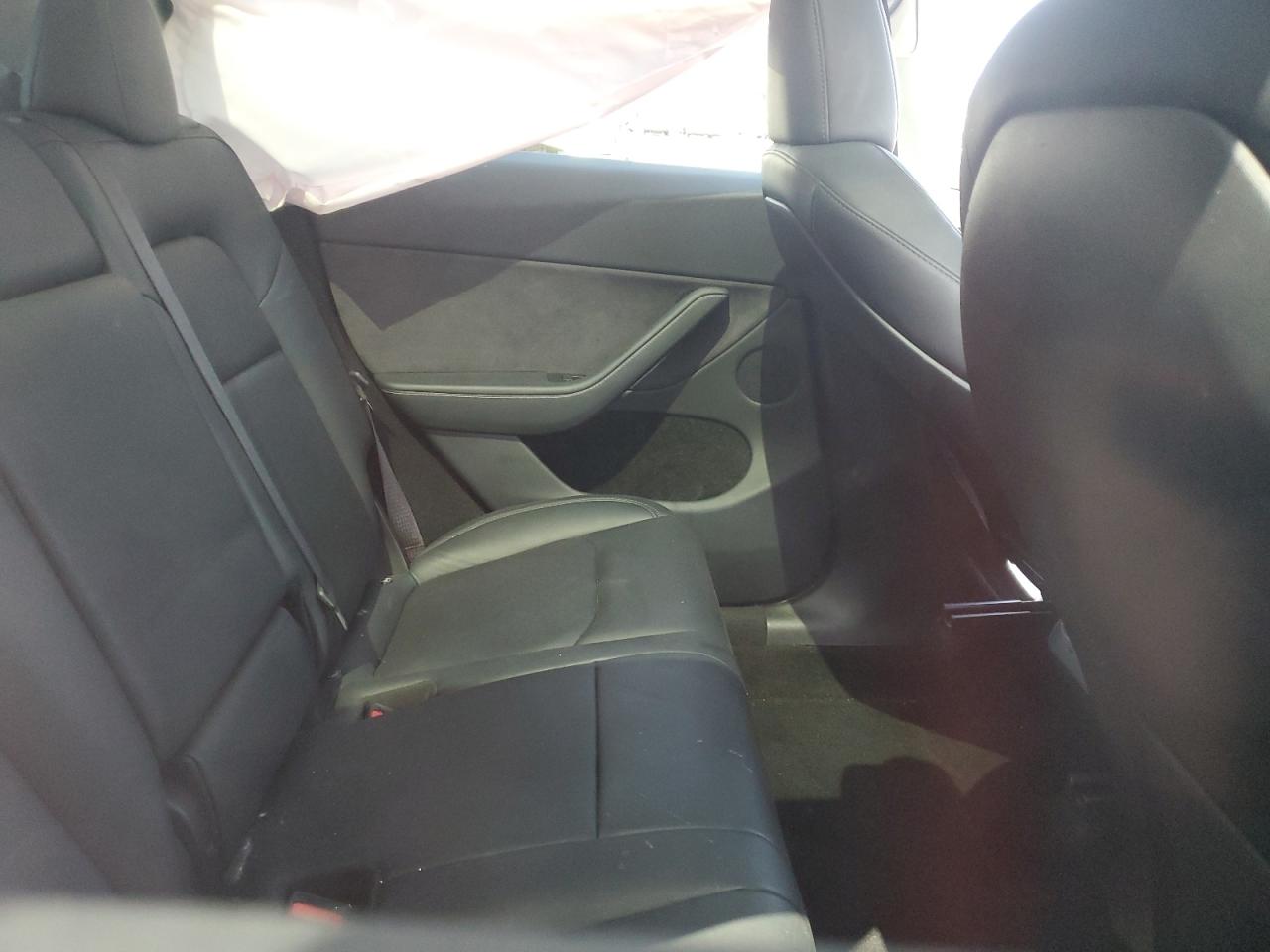 2024 Tesla Model Y VIN: 7SAYGDEE4RA244338 Lot: 66753375