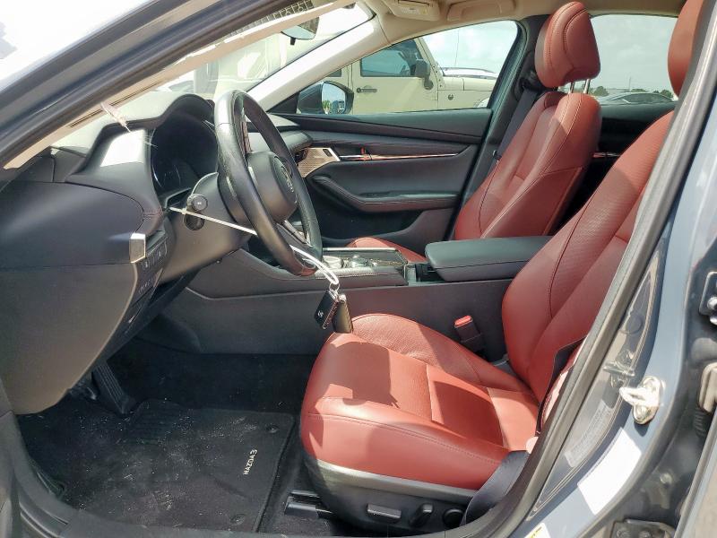  MAZDA 3 2023 Синий