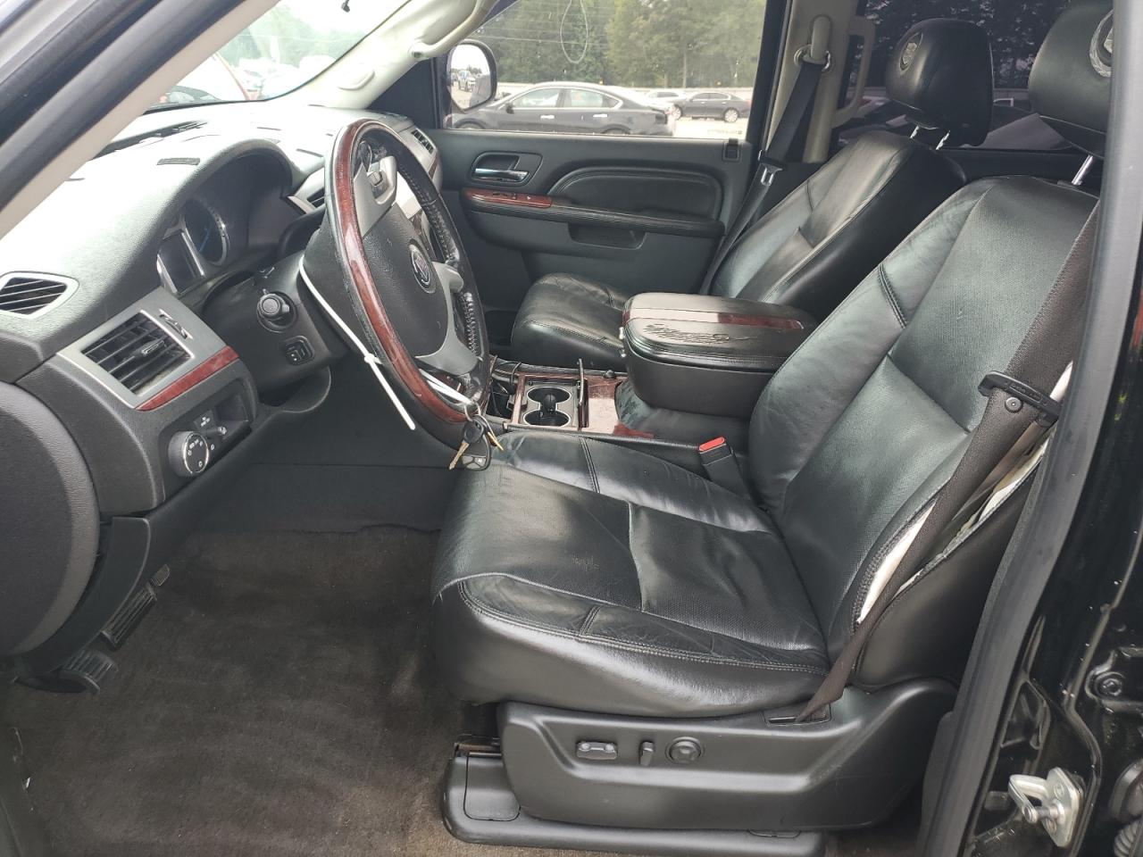 2010 Cadillac Escalade Esv Luxury VIN: 1GYUCHEF3AR168940 Lot: 62909005